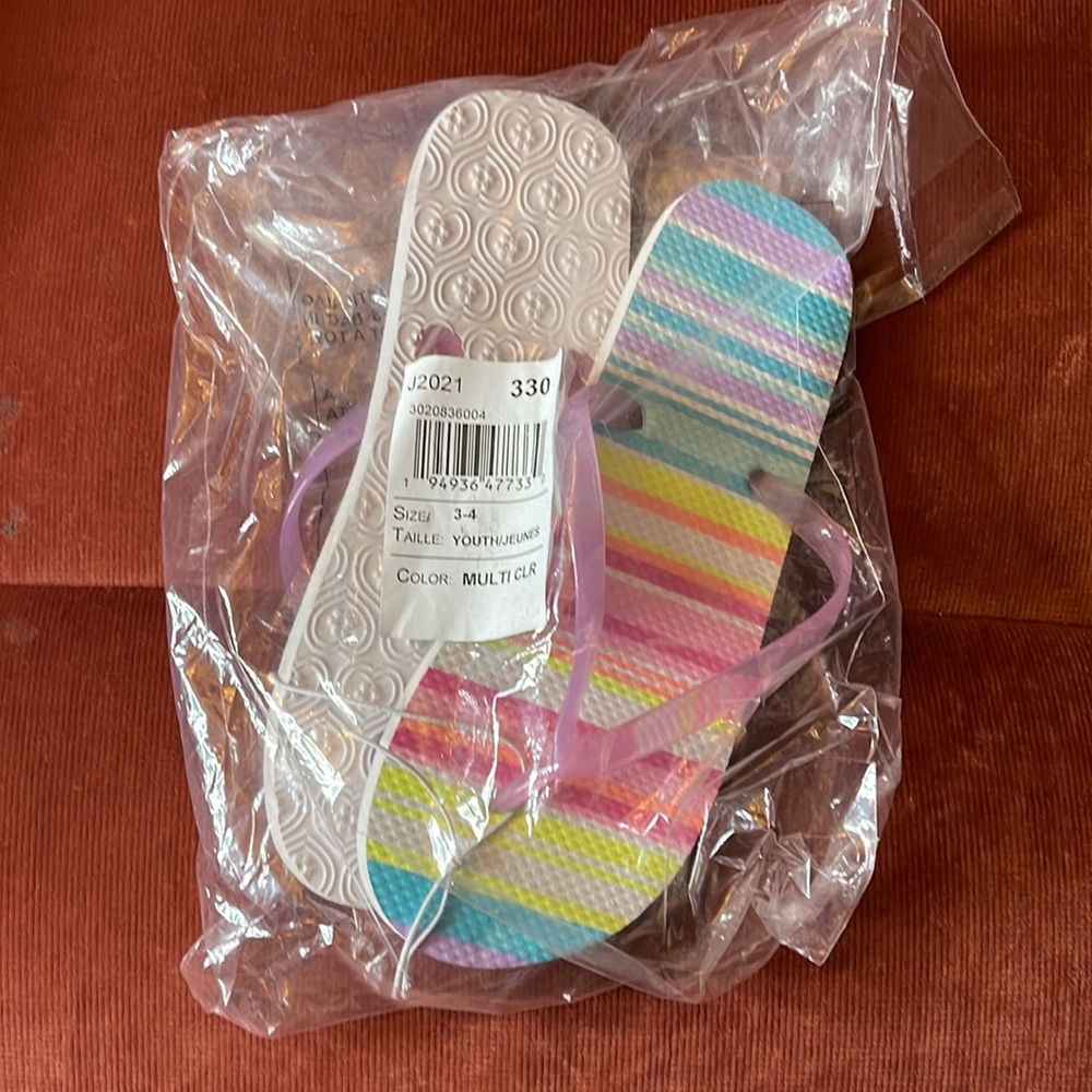 New Sandals/Flip Flops Muti Colored Girls Size 3-4 Youth